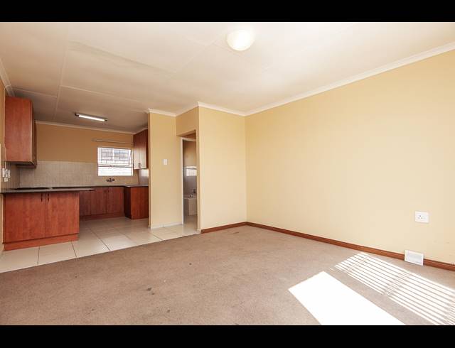 2 BEDROOM APARTMENT FOR SALE IN LITTLE FALLS